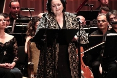 944591_484617808296978_937364691_n