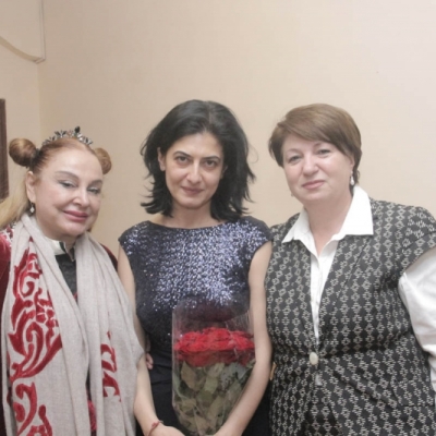 Sona Van, Anahit Chaushyan, Ruzanna Sirunyan